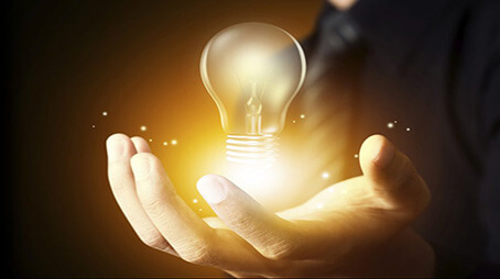  أن ترى نورا وسط الظلام - كن إيجابيًا